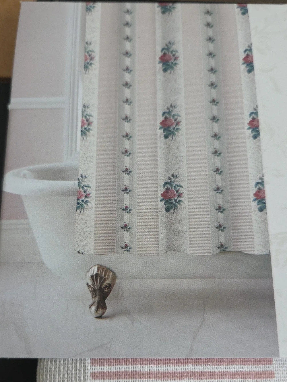 Cabbages & Roses London Fabric shower curtain LOLA STRIPE pink Roses